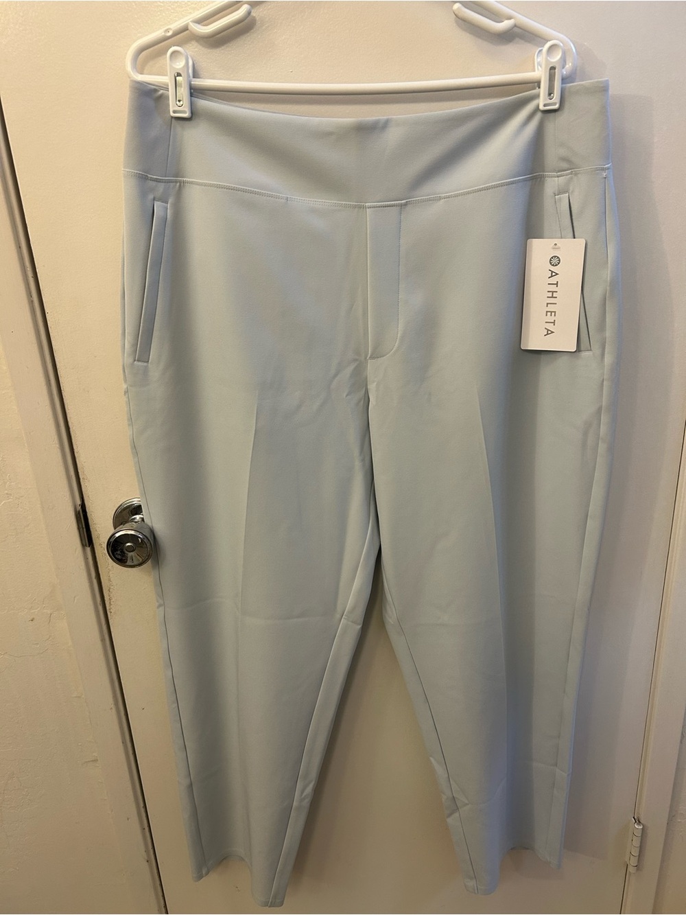Athleta Pale Blue Cropped Straight-Leg Pants 16